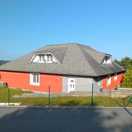 Ferienwohnung Apartman Na Bubnu Náchod Exterior foto